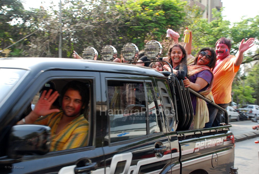 Tony Singh's group in a car at Zoom Holi bash in Mumbai  in Dariya Mahal, Versova on March 22nd 2008
