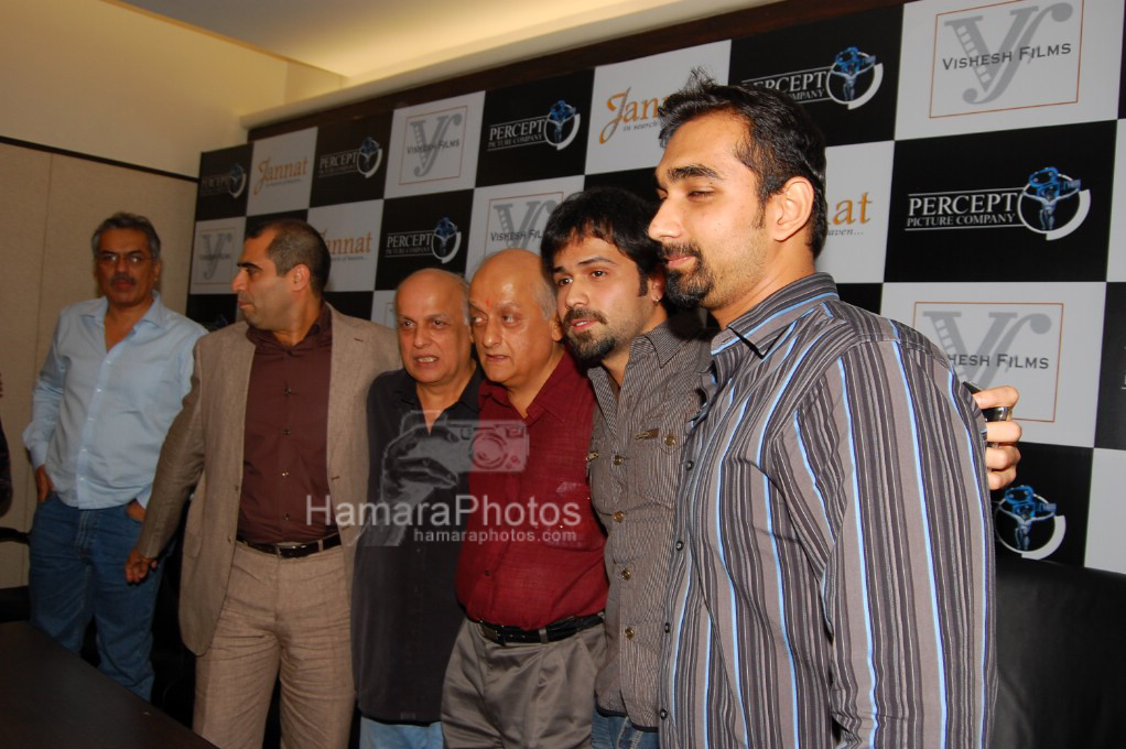 Mahesh Bhat, Vikram Bhat, Emraan Hashmi at the Jannat press meet to announce the association with Percept in Percept office on March 19th 2008