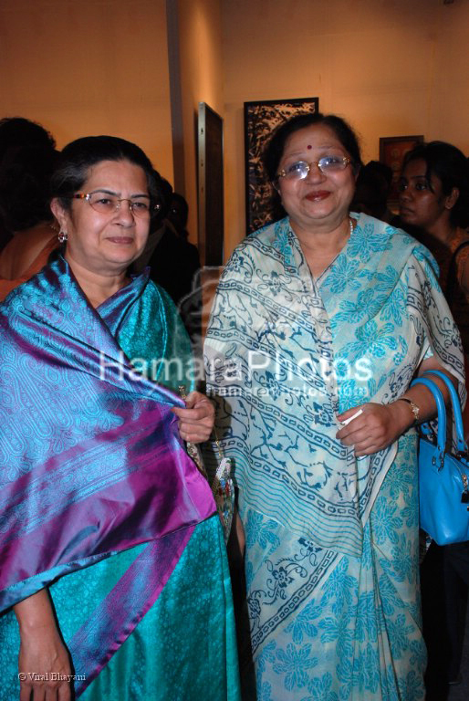 Rajshree Birla at Tina  Ambani's Harmony show in Nehru Centre on March 28th 2008