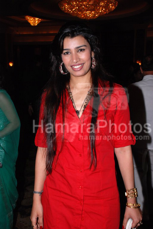 Sophie Chaudhry at promotional book event hosted by Vijay Kalantri in Taj Land's End on March 30th 2008