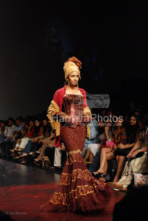 Model walks on the ramp for Neeta Lulla's Show in Lakme India Fashion Week on March 30th 2008