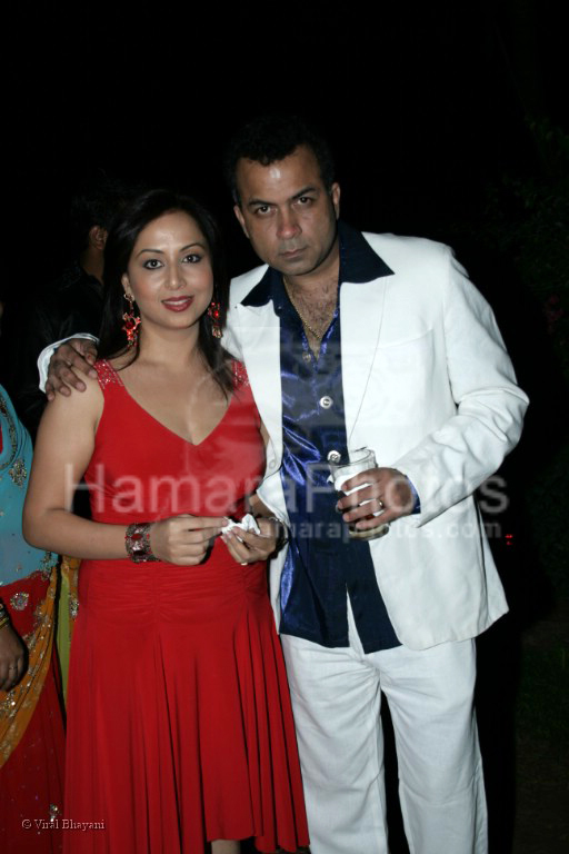 Nitin Bali with wife at Indraneil Sengupta and Barkha Bisht's wedding bash in Kino's cottage on March 30th 2008