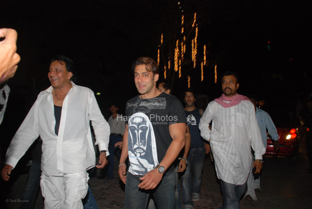 Mithun Chakraborty, Salman Khan at the Music Launch of Jimmy in D Ultimate Club on March 31th 2008