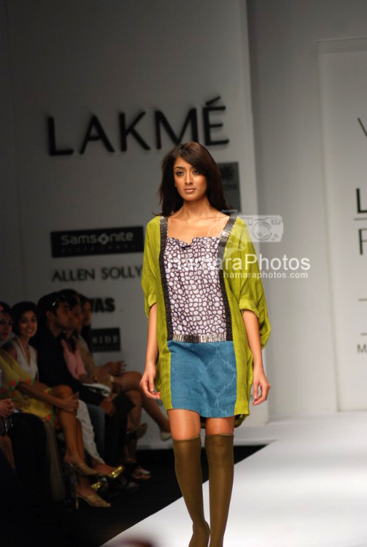 Model walks on the ramp for  Vineet Bahl at Lakme India Fashion Week on April 1st 2008