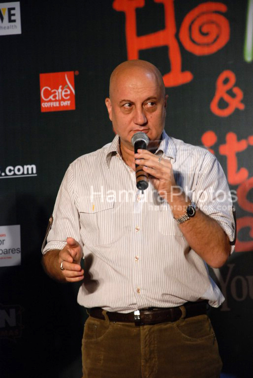Anupam Kher at film Hope and a Little Sugar Promos at Fun Republic on April 4th 2008 