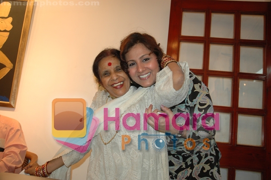 Shobha Deepak Singh and Vani Tripathi at The Primordial Dance