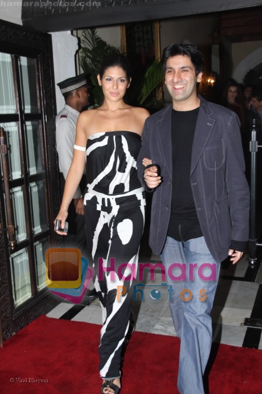 Shauna with Ashish Raheja at IMG BASH in Taj President on April 7th 2008 