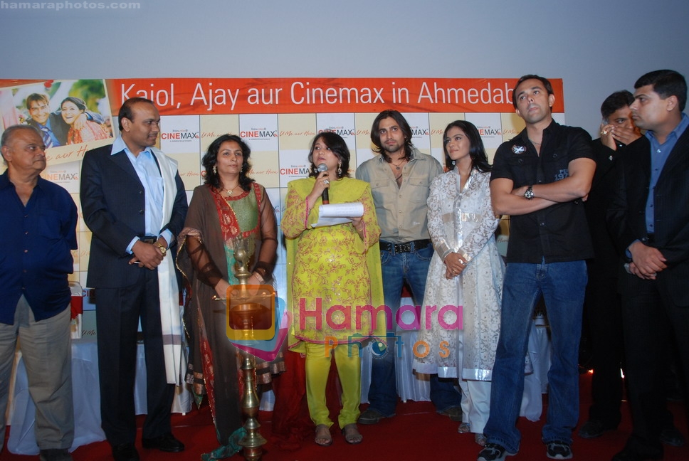 Kajol,Sumeet Raghavan at the launch of Cinemax in Ahmedabad to promote U Me Aur Hum on April 9th 2008 