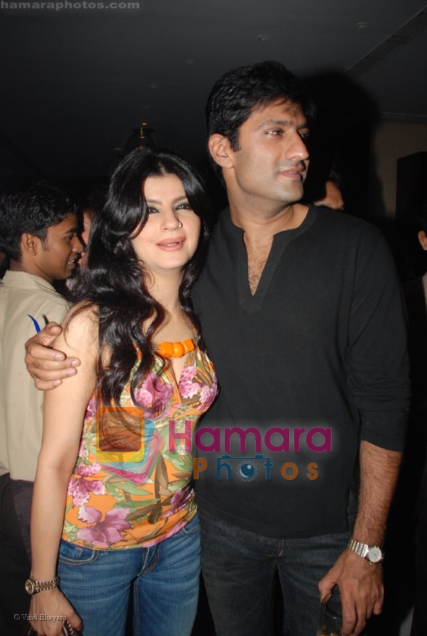 at Designer Kawaljeet Singh's bday bash in D Ultimate Club on April 13th 2008 