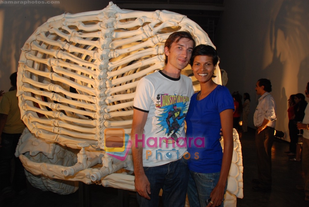 Tinu Verghese with her boy friend at Jitesh Kallat's Aqusaurus exhibition on April 22nd 2008 