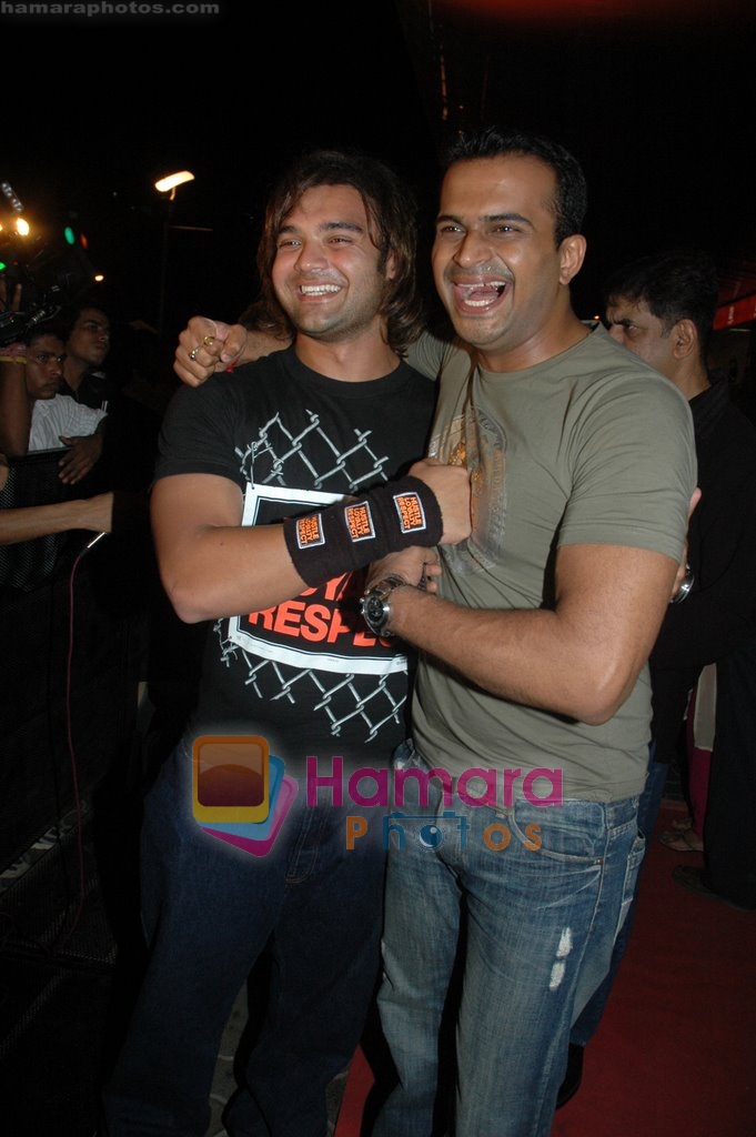 Mimoh Chakraborty with Siddarth Kannan at Sirf premiere in Cinemax on April 23rd 2008 