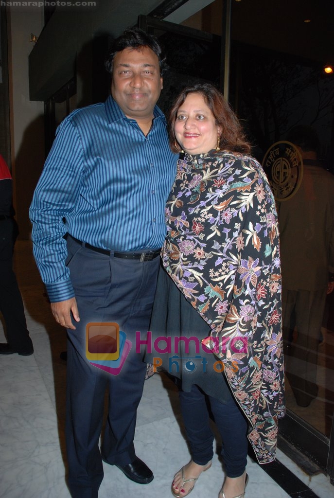 Sanjay Bajaj with wife at Raell Padamsee's Freedom Show in NCPA on May 2nd 2008