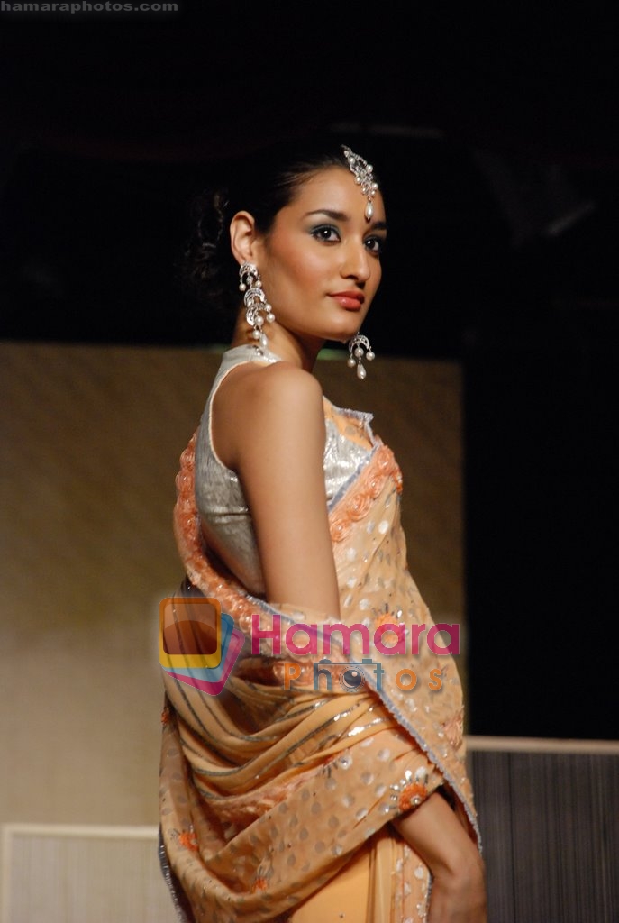 Model walks on the ramp for BD Somani's show Silhouettes 2008 in Shanmukhanand Hall, Sion on May 5th 2008