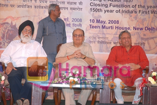Dr. M S Gill, Sh. Arjun Singh and Sh. Mani Shankar Aiyyer at Virasat- Closing function of the year long celebration of 150th year of India's first war of independence on May 10th 2008