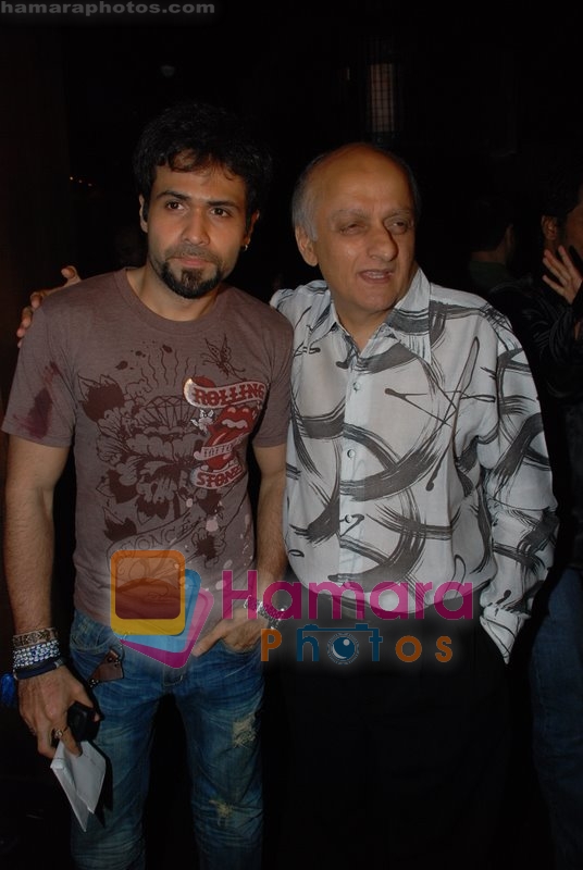 Emraan Hashmi, Mukesh Bhatt at Jannat success bash in Magic on May 21st 2008