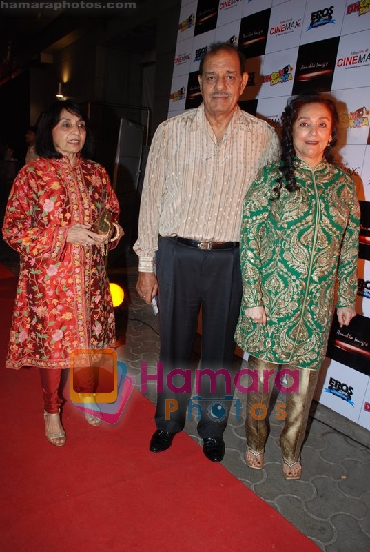 Shaad Randhawas parents at Dhoom Dhadaka premiere in Cinemax on May 22nd 2008