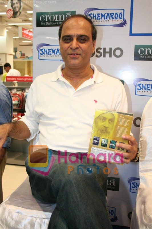 Karan Razdan at the launch of Osho's DVD in Bandra on May 26th 2008