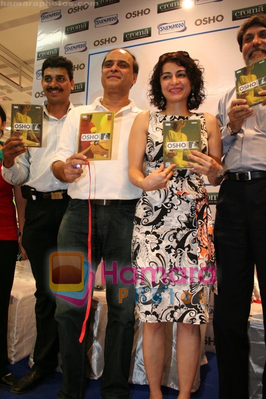 Karan Razdan, Anaida at the launch of Osho's DVD in Bandra on May 26th 2008