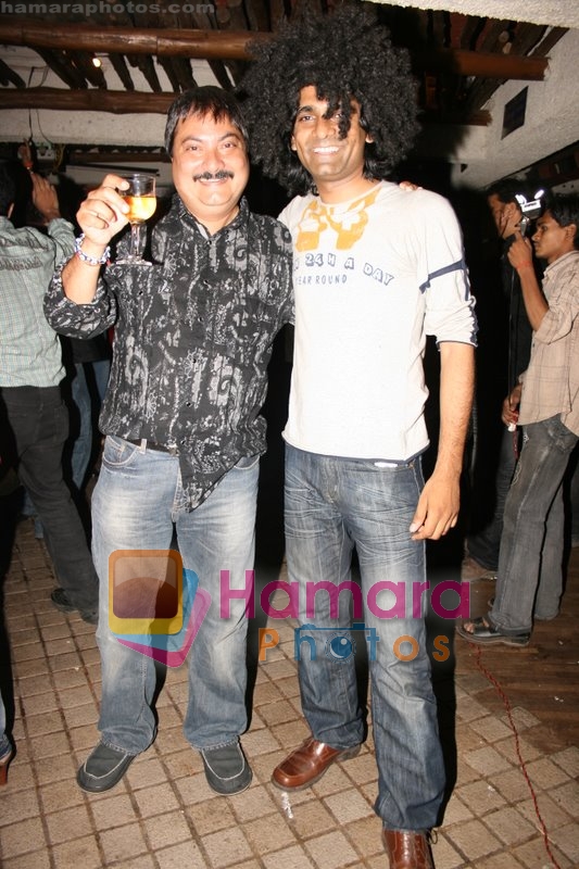 at the Celebration Party for the completion of 100 episodes of Annu Ki Hogai Waah Bhai Waah in Tian on June 5th 2008