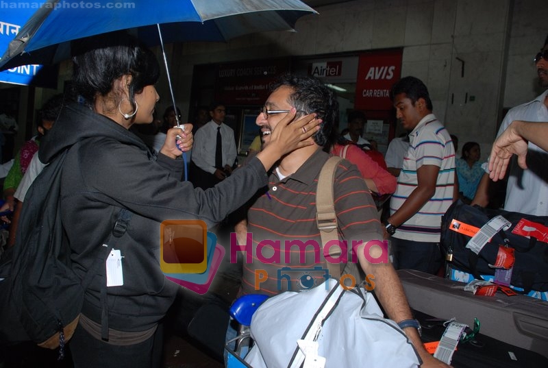 spotted at Mumbai Airport on 9th June 2008