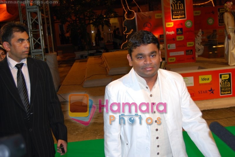 A R Rehman at the IIFA Awards Green Carpet on 9th June 2008