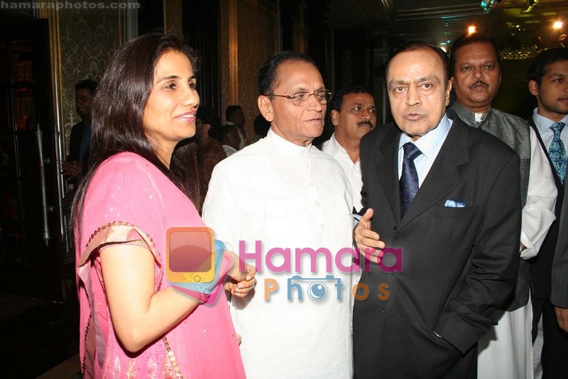 at Rahul Bajaj's bash in Taj Hotel on 10th June 2008 