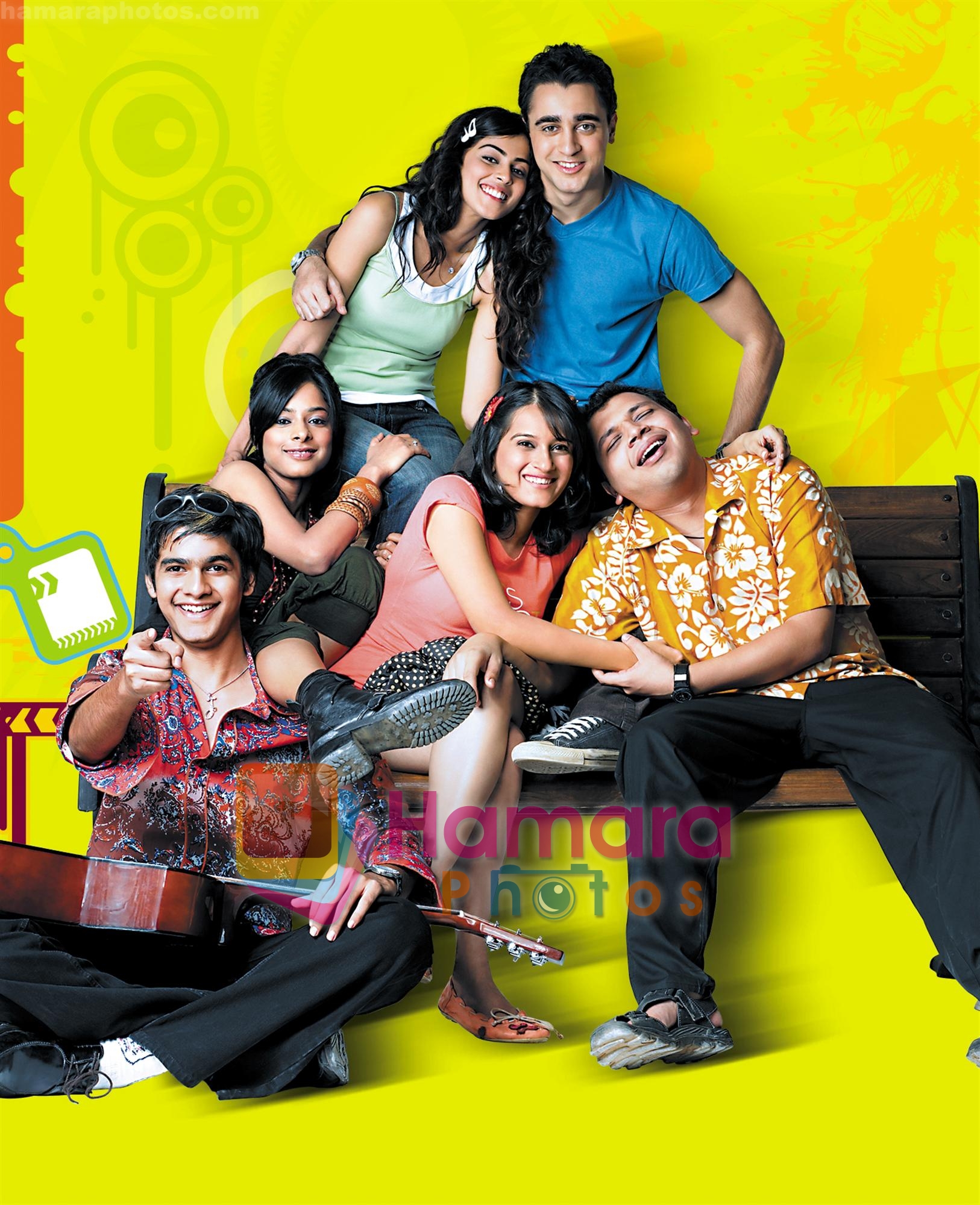 Genelia D Souza, Imran Khan, Karan, Alishka, Nirav, Sugandha featured in Jaane Tu Ya Jaane Na Wallpaper 