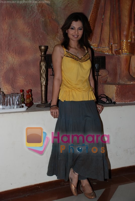 Deepshikha at the completion party of 100 episodes of Dahej and Muskan's birthday bash in Filmalaya on June 26th 2008