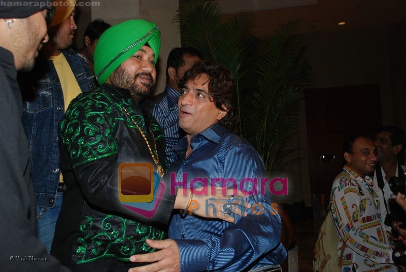 Daler Mehndi at the music launch of Singh is King in Enigma on June 26th 2008