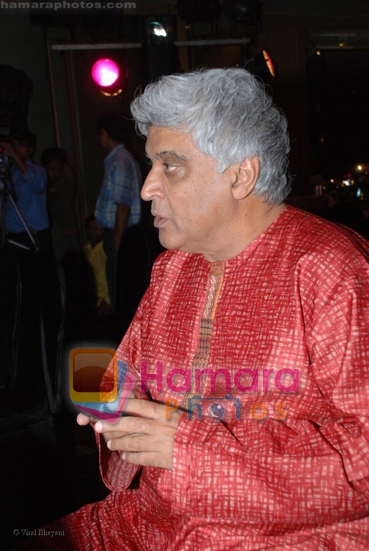 Javed Akhtar at Love Story 2050 press meet with Zapak in Fun Republic on June 30th 2008