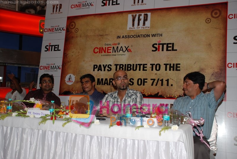 Anuj Saxena at Youth for People Event for Mumbai Bomb Blast Victims at Cinemax on July 11th 2008 