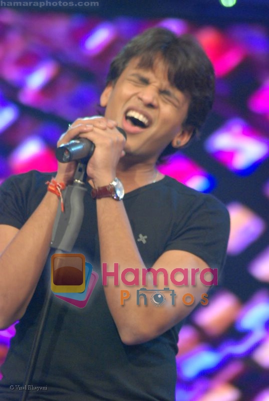 Abhijeet Sawant at the finals of Jo Jeeta Wohi Superstar on July 12th 2008 