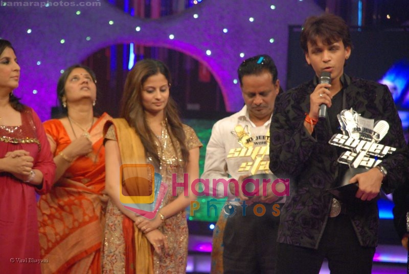 Abhijeet Sawant at the finals of Jo Jeeta Wohi Superstar on July 12th 2008 