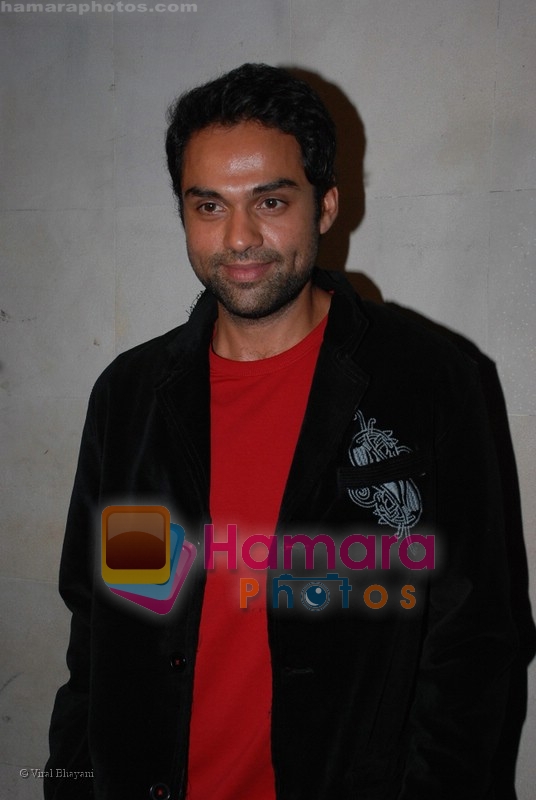 Abhay Deol at pregnant Chintan Upadhyay's art exhibition in Kala Ghoda on 18th July 2008