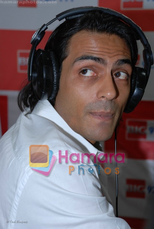 Arjun Rampal at BIG 92.7 FM Studio at Andheri on July 19, 2008 