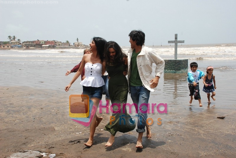Padmini Kolhapure at Bachpan on location in Madh on 18th July 2008