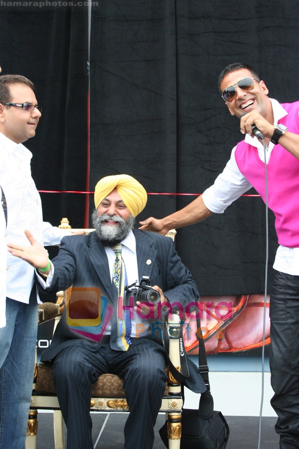 Akshay Kumar promotes SINGH IS KINNG in Toronto,Canada on July 18th 2008 