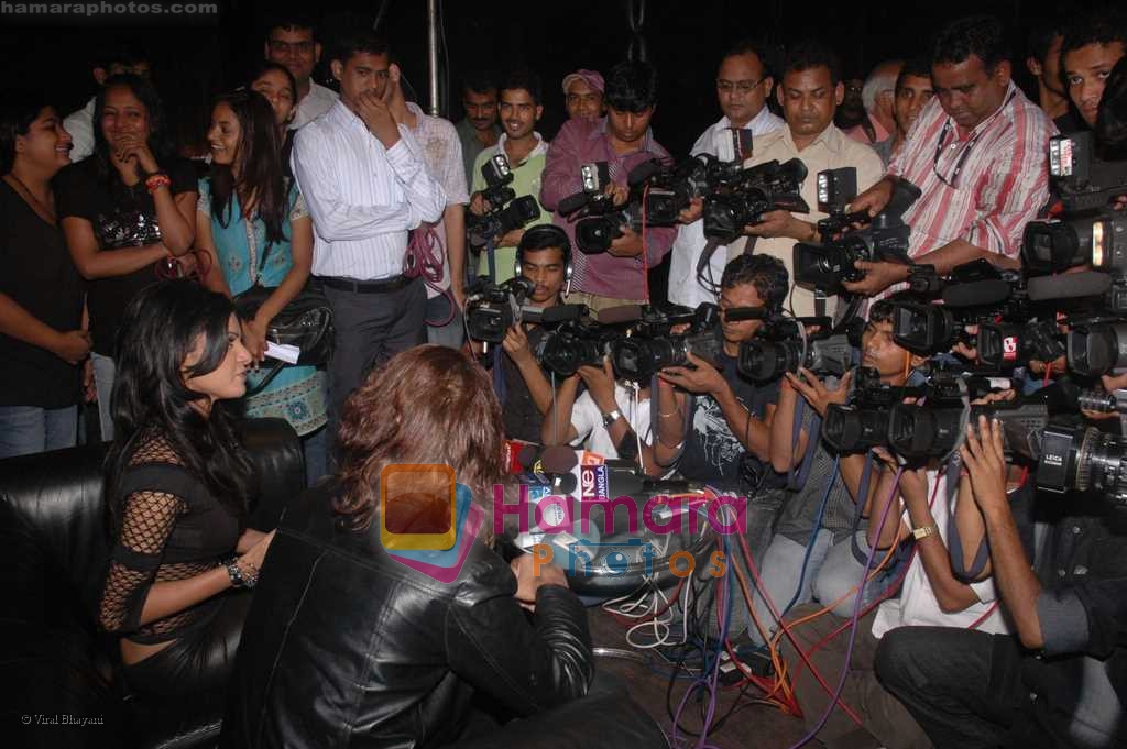 Sherlyn Chopra on the sets with Ugesh Sarcar for his show on Bindass TV on 8th August 2008 
