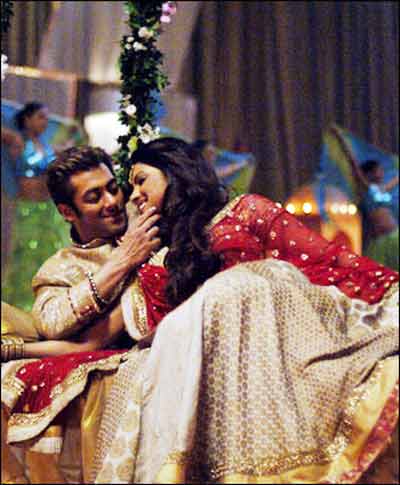 Salman Khan, Priyanka Chopra in a still from the movie God Tussi Great Ho 