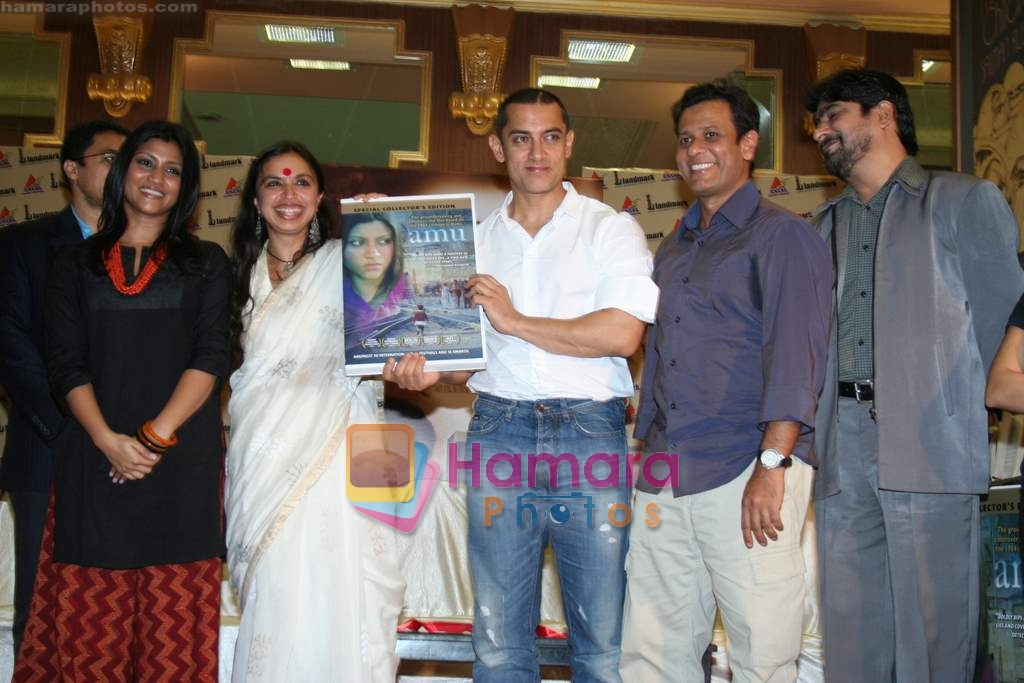 Konkana Sen Sharma, Aamir Khan at film Amu press meet in Landmark on August 9th 2008 
