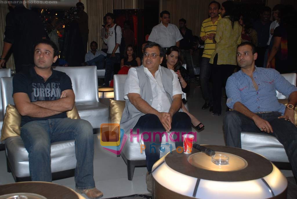 Subhash Ghai, Rohit Roy at the launch of Zoom Tv's Bollywood Club show in D Ultimate Club on August 18th 2008 