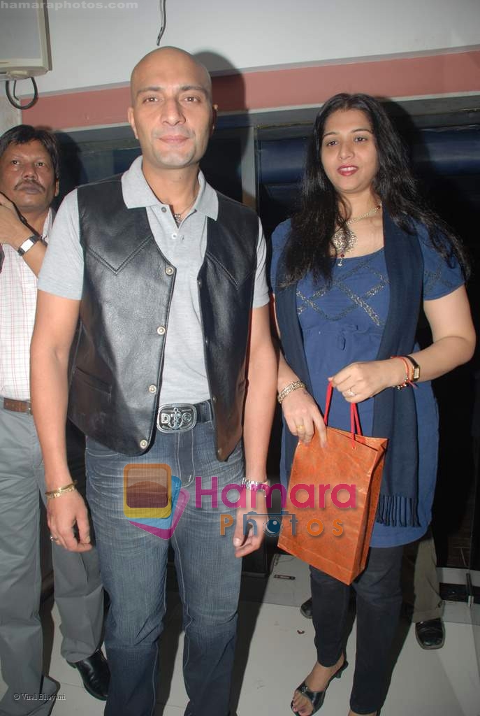 Amit Behl at Deepshikha's birthday bash in H20 on August 20th 2008 