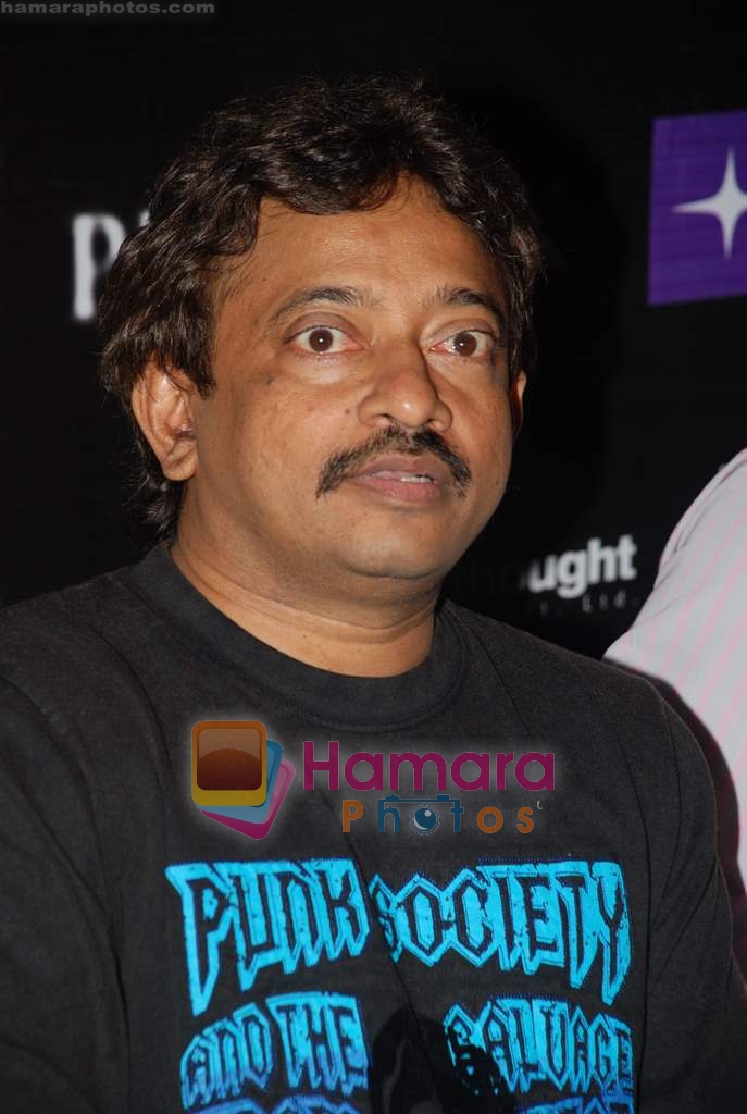 Ram Gopal Varma at Phoonk film 5 lakhs contest in Fame Malad on August 21st 2008 