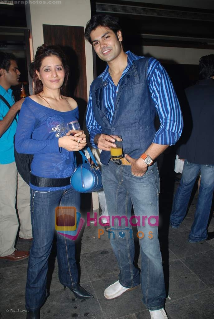 at Swastik Pictures bash for Amber Dhara in Vie Lounge on 29th August 2008 