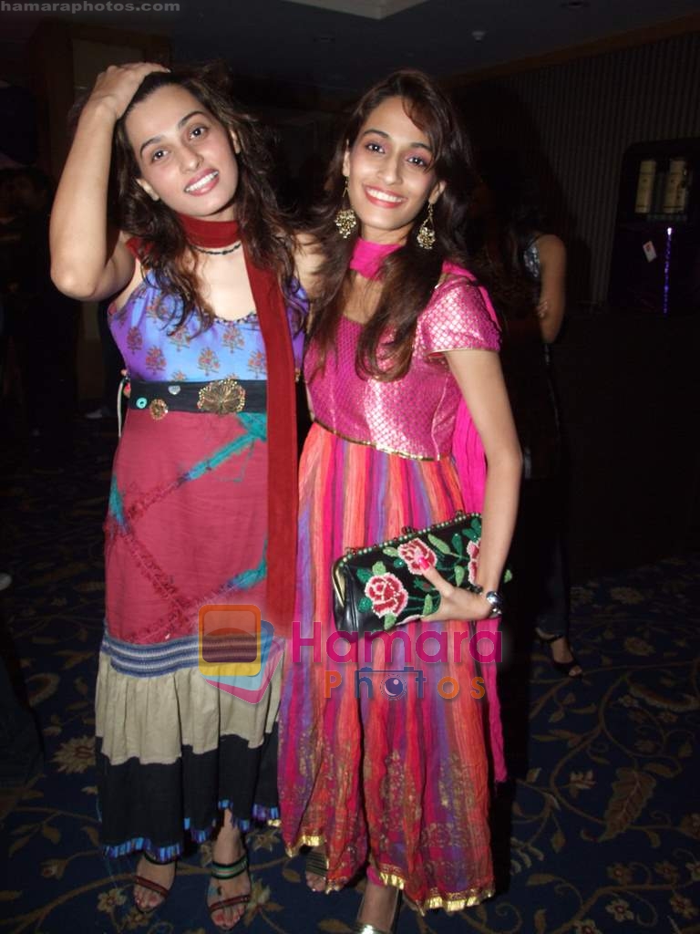 Shweta Pandit at Richa Sharma's birthday in Fun Republic on 29th August 2008 