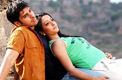 Sameer Dattani and Raima Sen in a still from the movie Mukhbiir