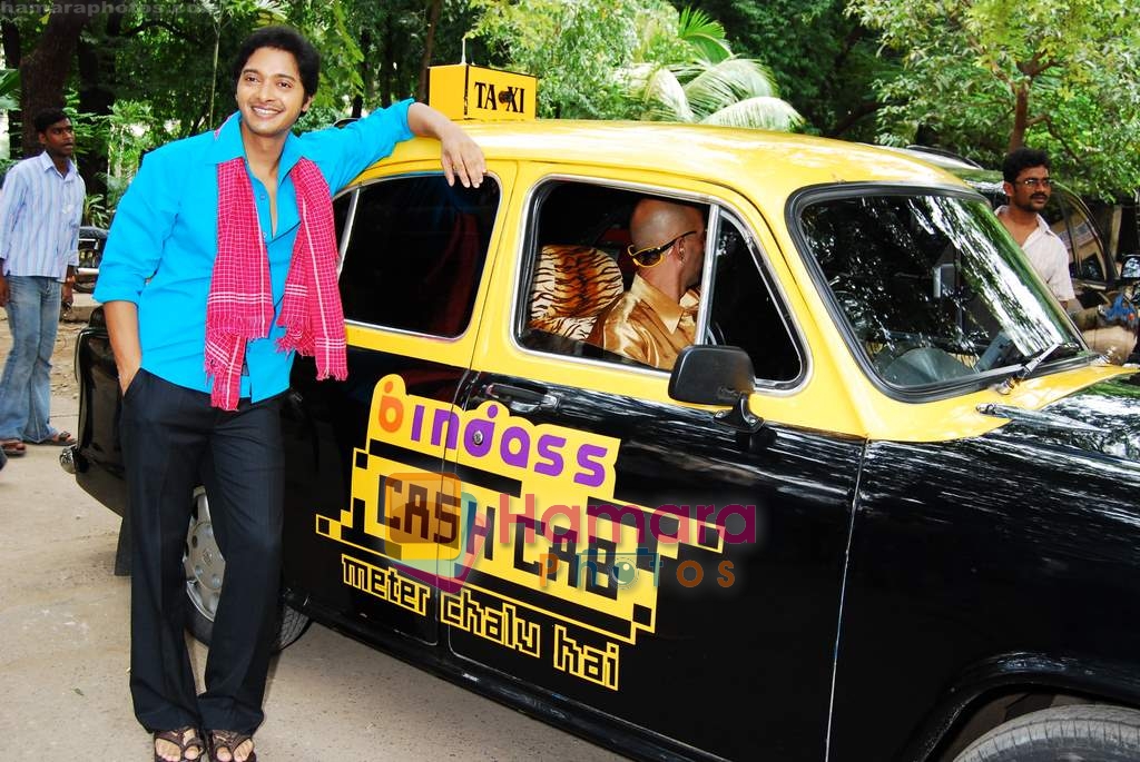 Shreyas Talpade at the promotional shoot of movie Welcome to Sajjanpur in Mehboob on  1st September 2008 