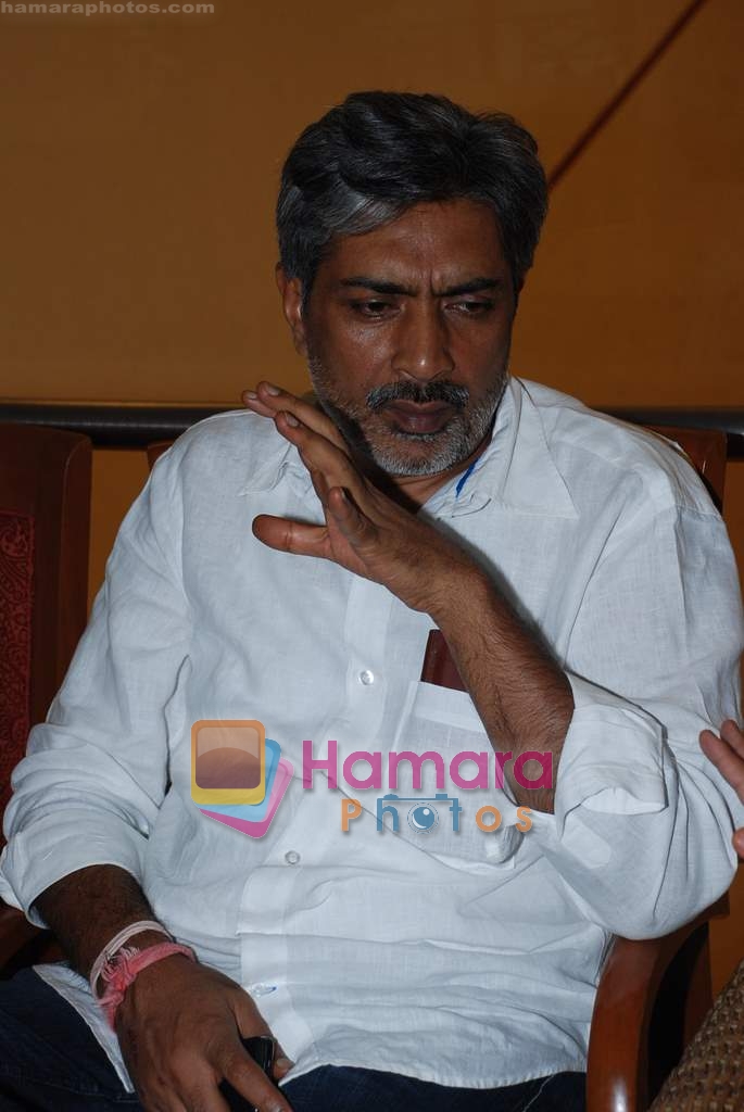 Prakash Jha at a Press Conference organised to help Bihar flood victims in Raheja Classic on 5th September 2008 