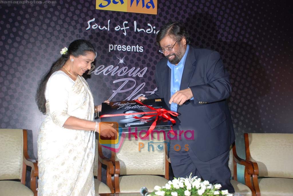Asha Bhosle's 75th Birthday celebrations in Taj Land;s End on 8th September 2008 