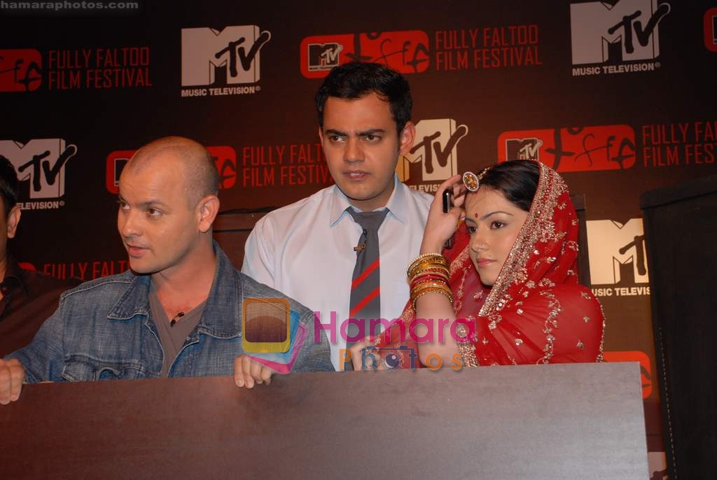 Cyrus Sahukar, Shambhavi Sharma at the MTV Fully Faltoo Film Festival in Mumbai on 9th September 2008 